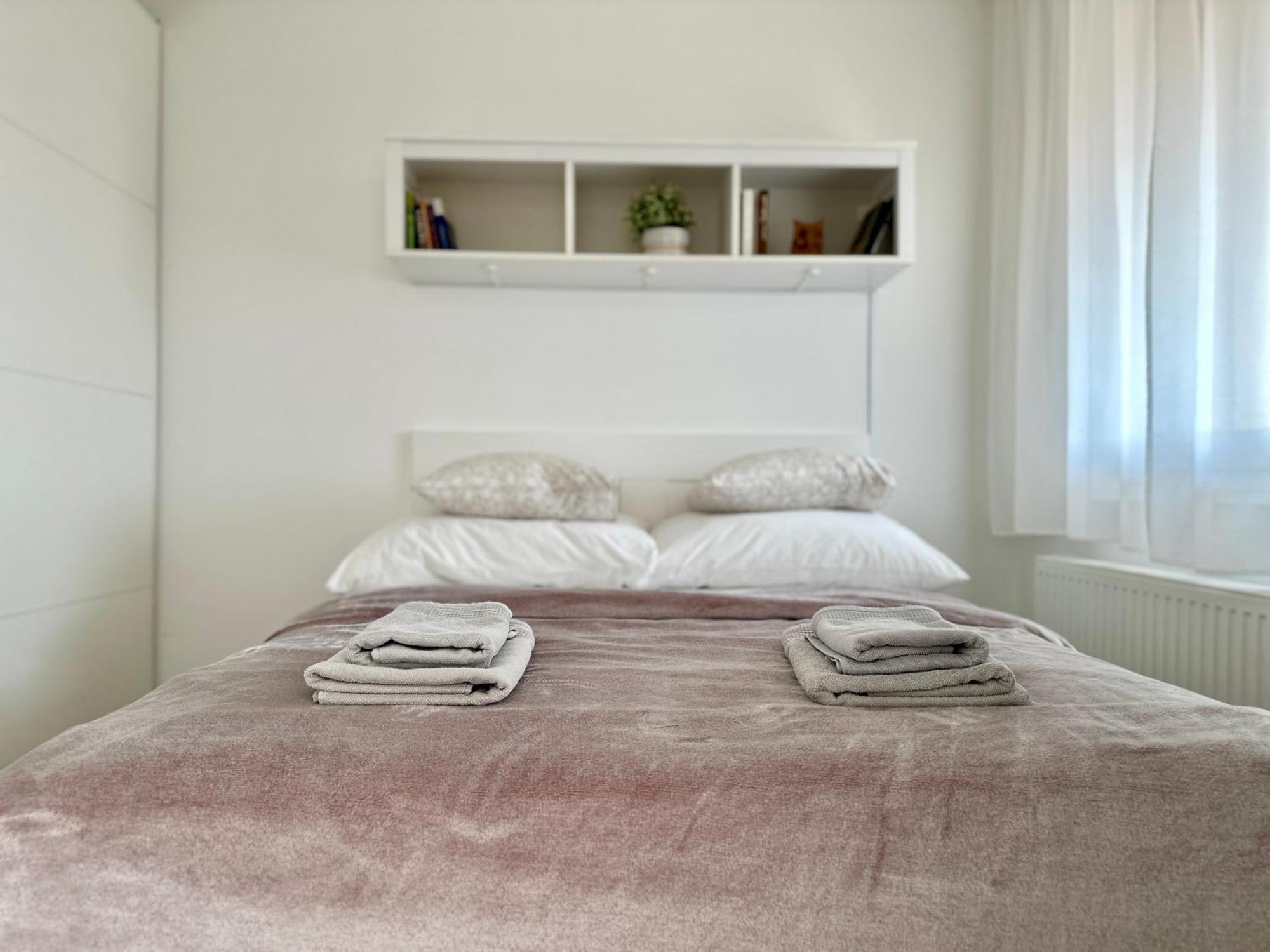 City Break Apartment - Private Garage, Ac, Balcony Budapesta Exterior foto
